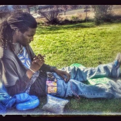 Lonbeez's profile picture. #IDGT #RYLE  ®N$. #TrynaEatAMillion #TeamVsEverybody #GGTMG5130ZK #B$G