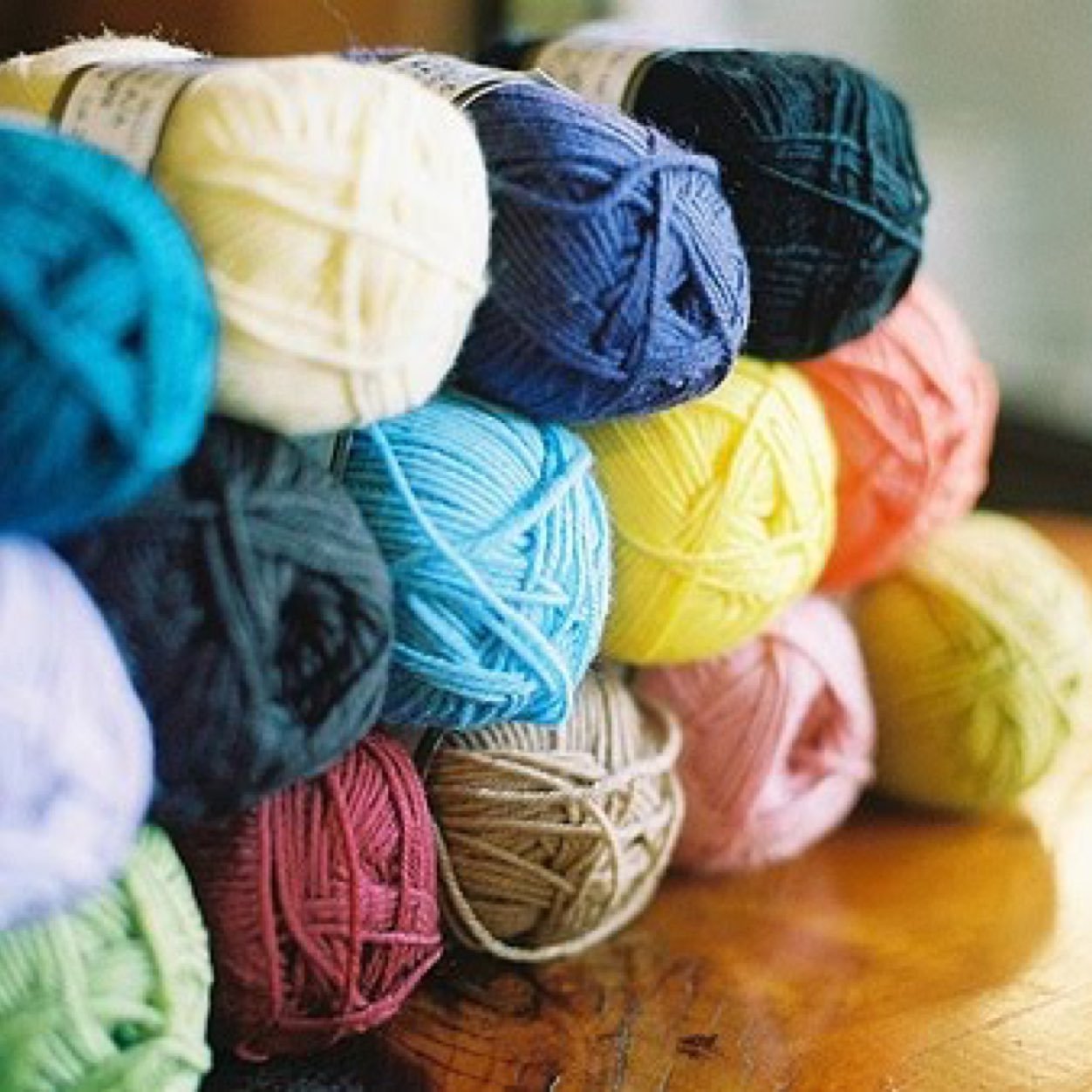 Heirloom-quality Gorgeous crocheted items (afghans, baby blankets, ponchos, shawls, hats, scarves). All handmade in a smoke-free, pet-free environment.