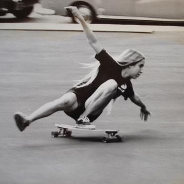 Art Student . Longboard 3 . From California currently in Portugal