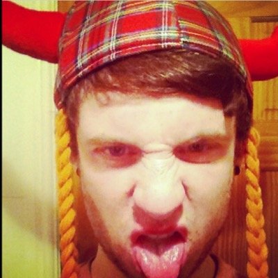 Hey i'm Alex, bascially I like animals. Kesha said she likes my beard. Aspiring Marine Mammal Keeper.