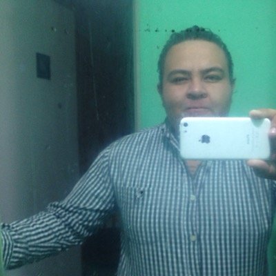 Comunicólogo, amante del hip-hop, el reggaeton, y la música en general.