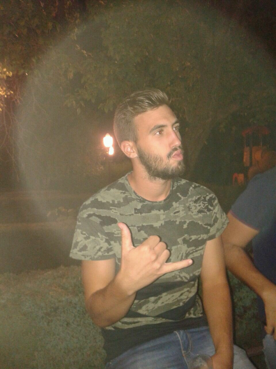 He aprendido que estar con aquello que me gusta es suficiente :)