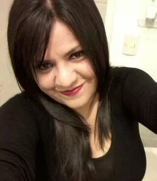 Carlitastar84's profile picture. 