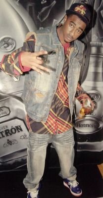 im a real nigga ...i came from dirt now im clean ina chevy sitting high ima rapper from gsc street cartel...prepping da murda mitten...yall broke we aint ent.