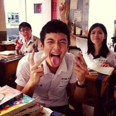 luresure's profile picture. 