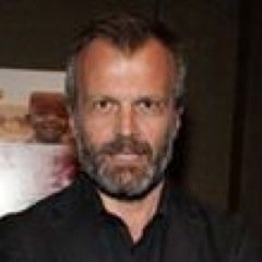 Thomas Balmès Profile