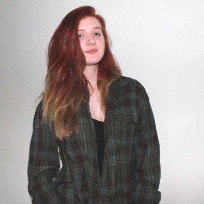 16 | blogger | coffee addict |