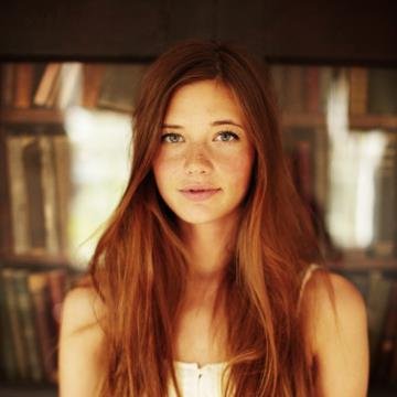 I am Autumn Mason. Unclaimed. Nice if you know me but mean if you hurt anyone I care about. [BI] [Single] [PJO] [18+]