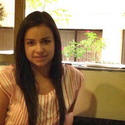 Chef y Psicóloga, Promotora de Vidas Más Saludables, Profesora de Yoga. Kriyavan.