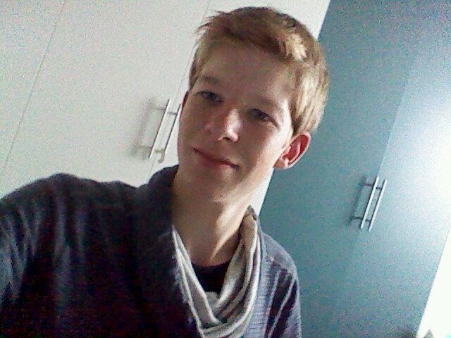 born at 01-05-1998 /csg liudger splitting / insta: reneboven /snap: reneboven01