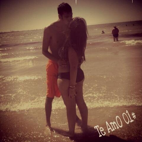 ☆•°•★Tu Mii ToDo Y MaS GoRdii Mu FeLiZ A Tu LaDo Mii ViDa...Tu Y Yo PaRa SiEmPrE..{FaTi Y AdRi 01*08*2014}Te AmOoO★•°•☆