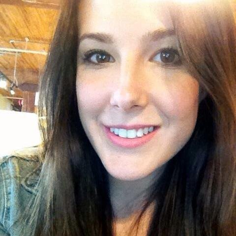 art director, web designer, illustrator, painter, crafter, letterpresser, thinker of things and owner of cats