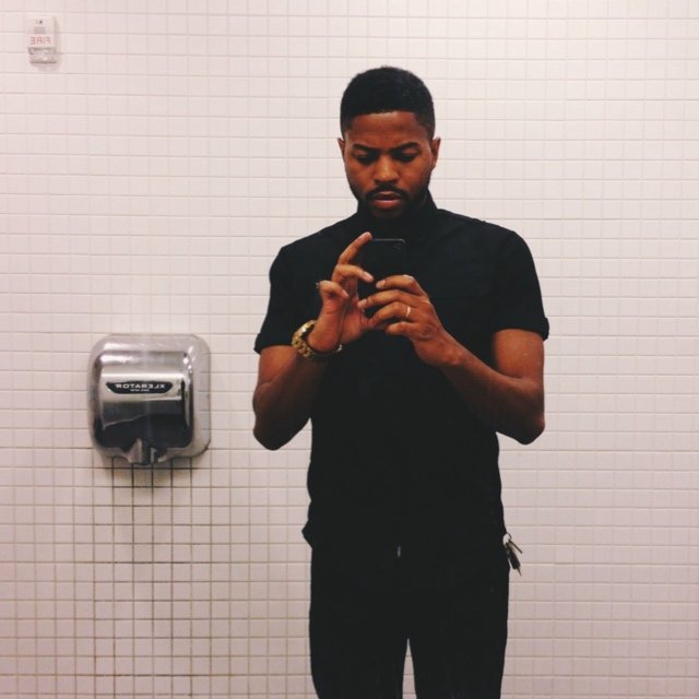 Chief Creative Officer of MARY (@themarymag) #themarymag | Teacher and Student | Instagram: @MrAgetoyou |
