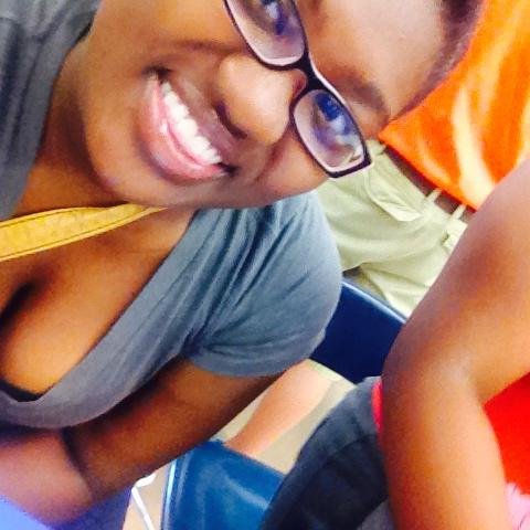 Phillipians 4 : 13 || singer ♪ || God  ||  Sophomore|| #RihannaNavy || @tremelvin is love || Believe In Yourself !!