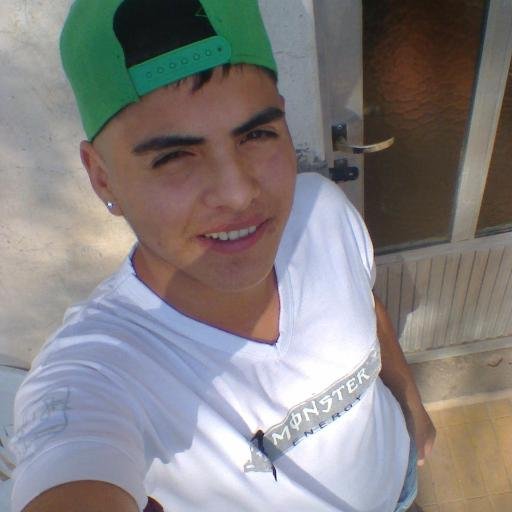 con los
 pibes esa ves en la cancha...
-
-
-yo tengo un angel biskacha precente...