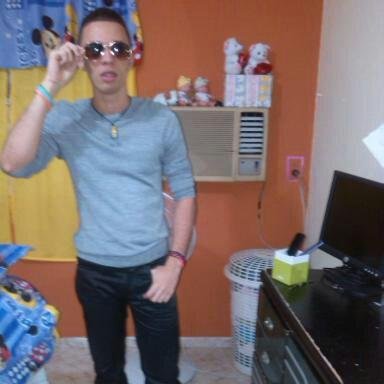 Follow me on Instagram: jeanvillafana18 y te sigo pa atras.