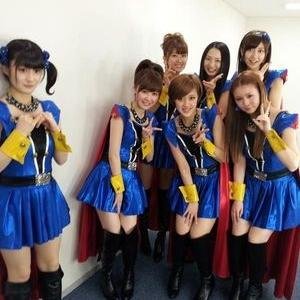 ハロプロの情報をつぶやいてます。
みんなと一緒にハロプロの話題で盛り上がれたら嬉しい！

私は、Berryz工房の活動再開を永遠に待ち続けます。