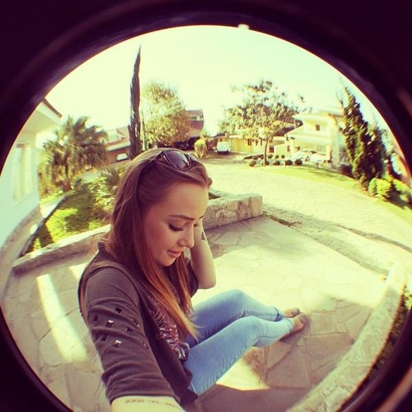Amooo a diva da @renataawaj_ por isso criei esse Fc!! Eu simplesmente te amo reeeeeeeeeee 3