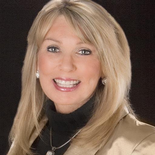 DMots_Portfolio's profile picture. With expertise in Nor Cal and So Cal in listing and purchasing properties, you can rest assured Deanne Motsenbocker will handle all of your real estate needs!