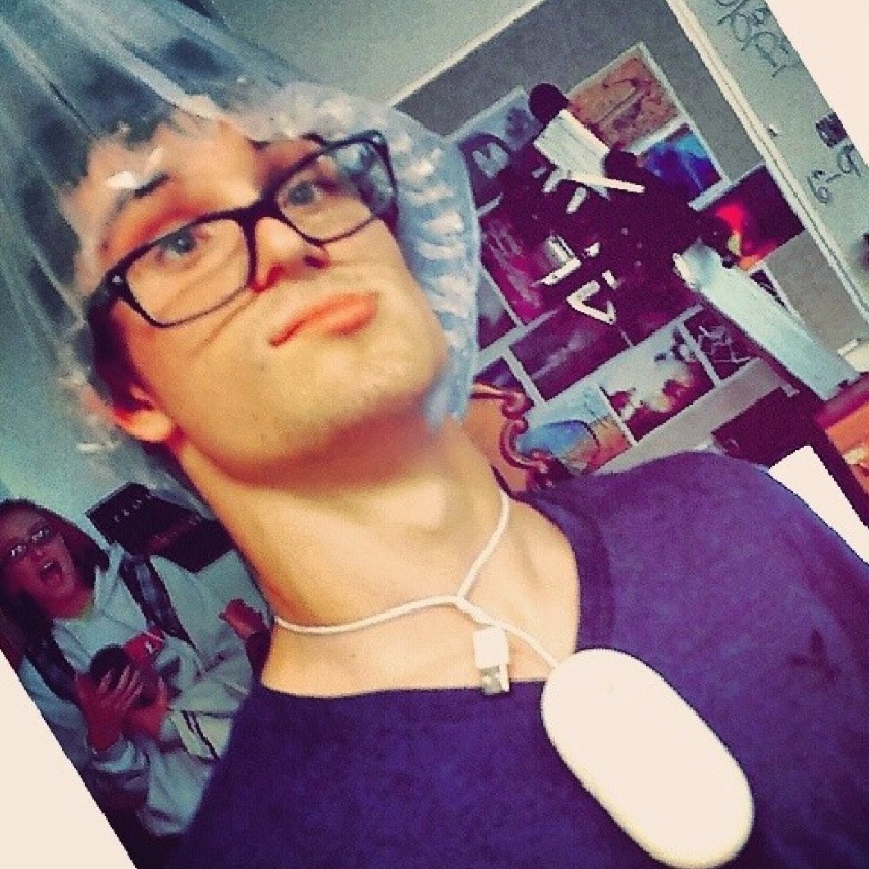 RileyBuns's profile picture. Sawdust is man glitter.