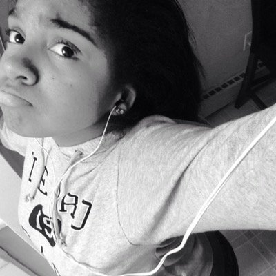 Queen Bee  
Pisces ♓️
Sophomore 
Add Me on Facebook : Okay Taiyah 
❤️