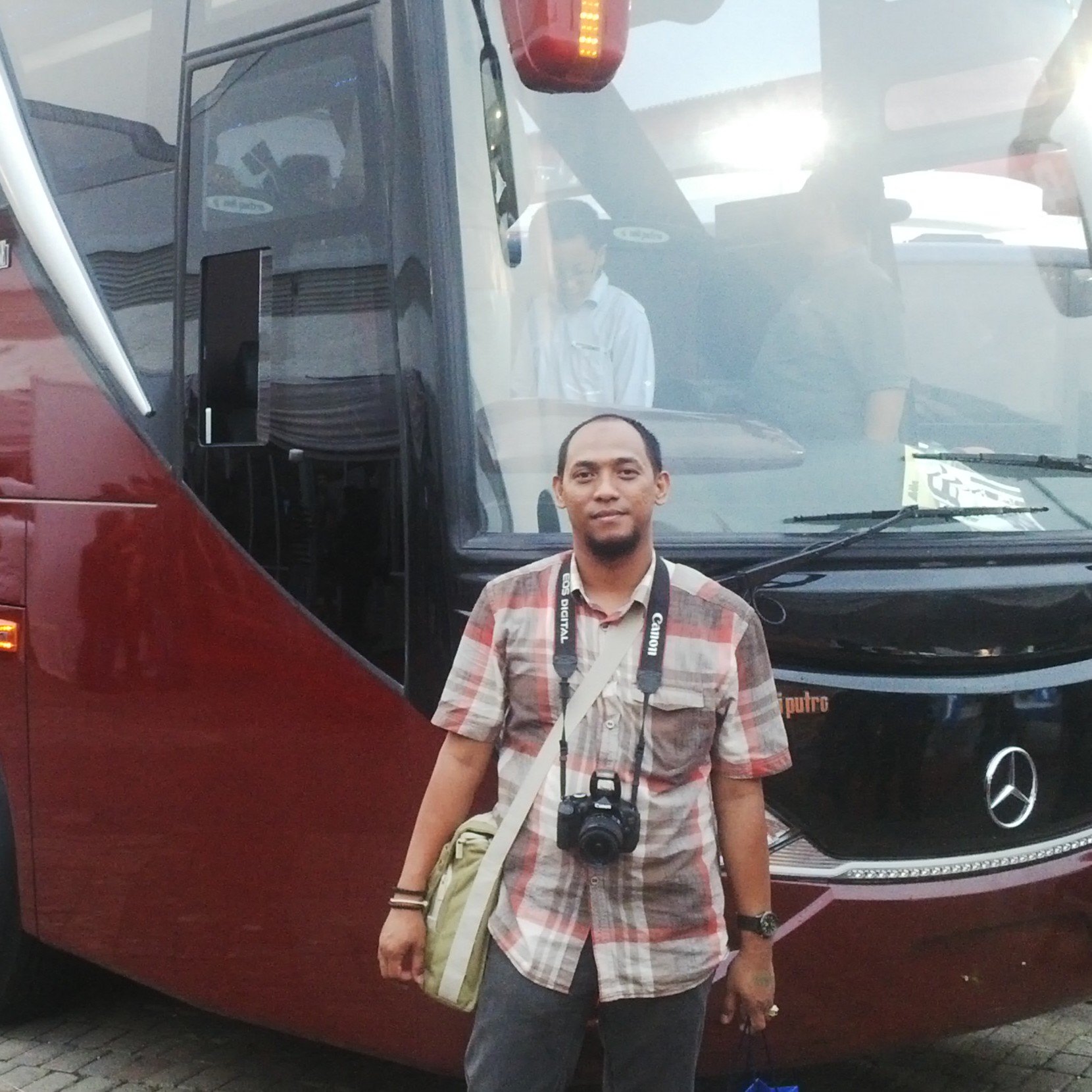 Berbisnis Sambil Jalan - Jalan