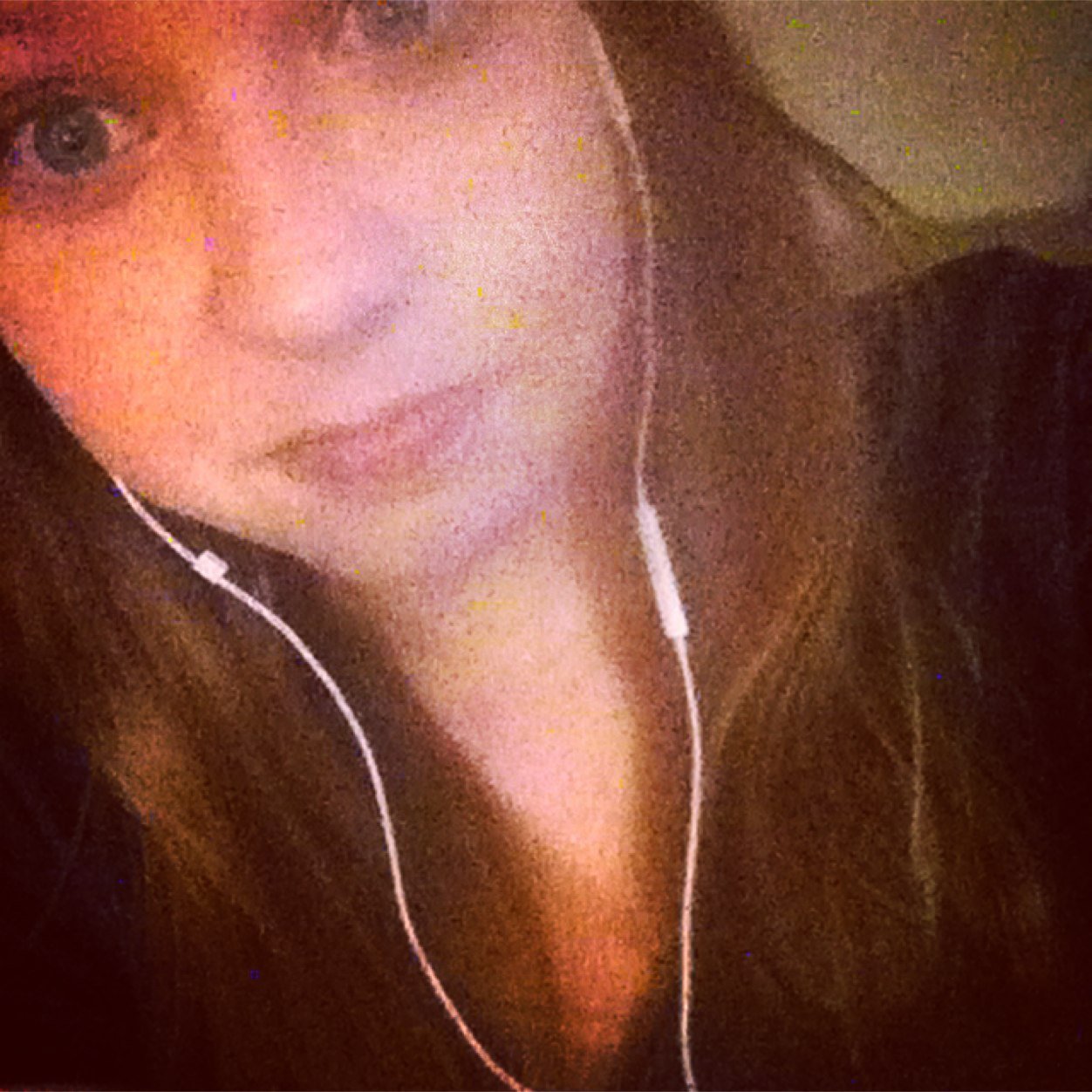 claire_389's profile picture. Sup people.....