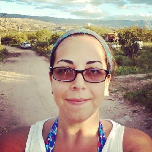 I´m an English Online Teacher from Argentina. Ask questions. Stay curious. It’s much more important to stay interested than to be interesting.” Jane Fonda