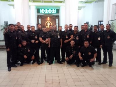 Profesional Guard Malang (PGM) adalah jasa pengamanan dan pengawalan yg sangat profesional dan dari personil yg terlatih dan terpercaya CP : 087859466042