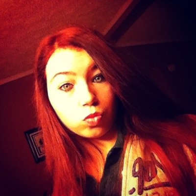 I love meeting new people!!! I love hanging out with my friends, i love to dance, and i follow back!!!!