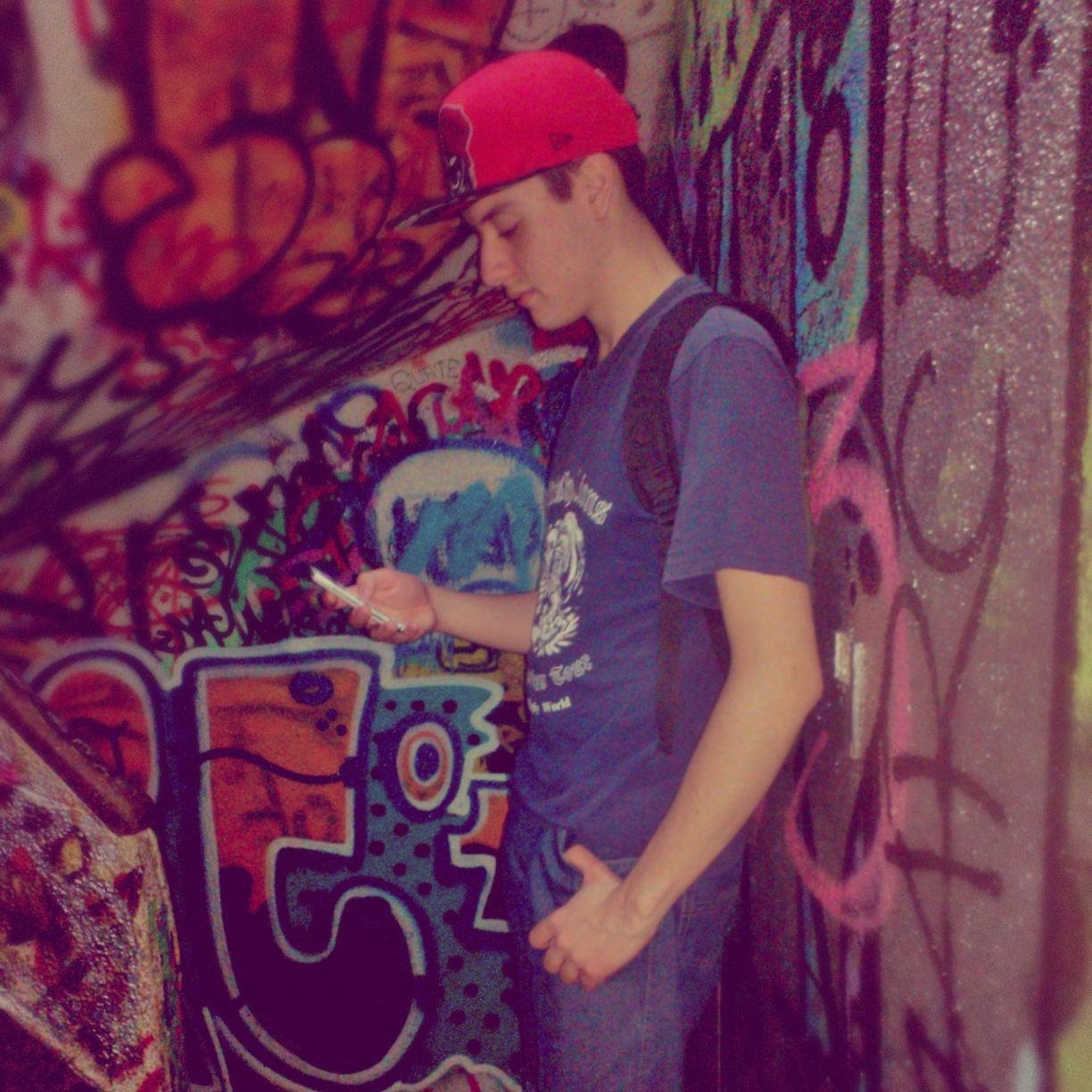 Agus2050's profile picture. 