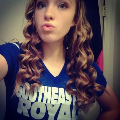 HSE Sophomore·Nobody's ßæ·I'm just living life·Don't trust a hoe