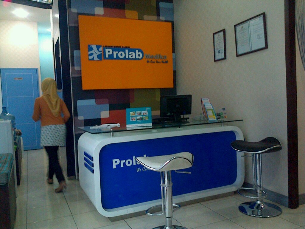 prolabmedika's profile picture. WE CARE YOUR HEALTH  Laboratorium Klinik yang memberikan pelayanan ; Laboratorium || Rontgen || ECG || Vaksin ||