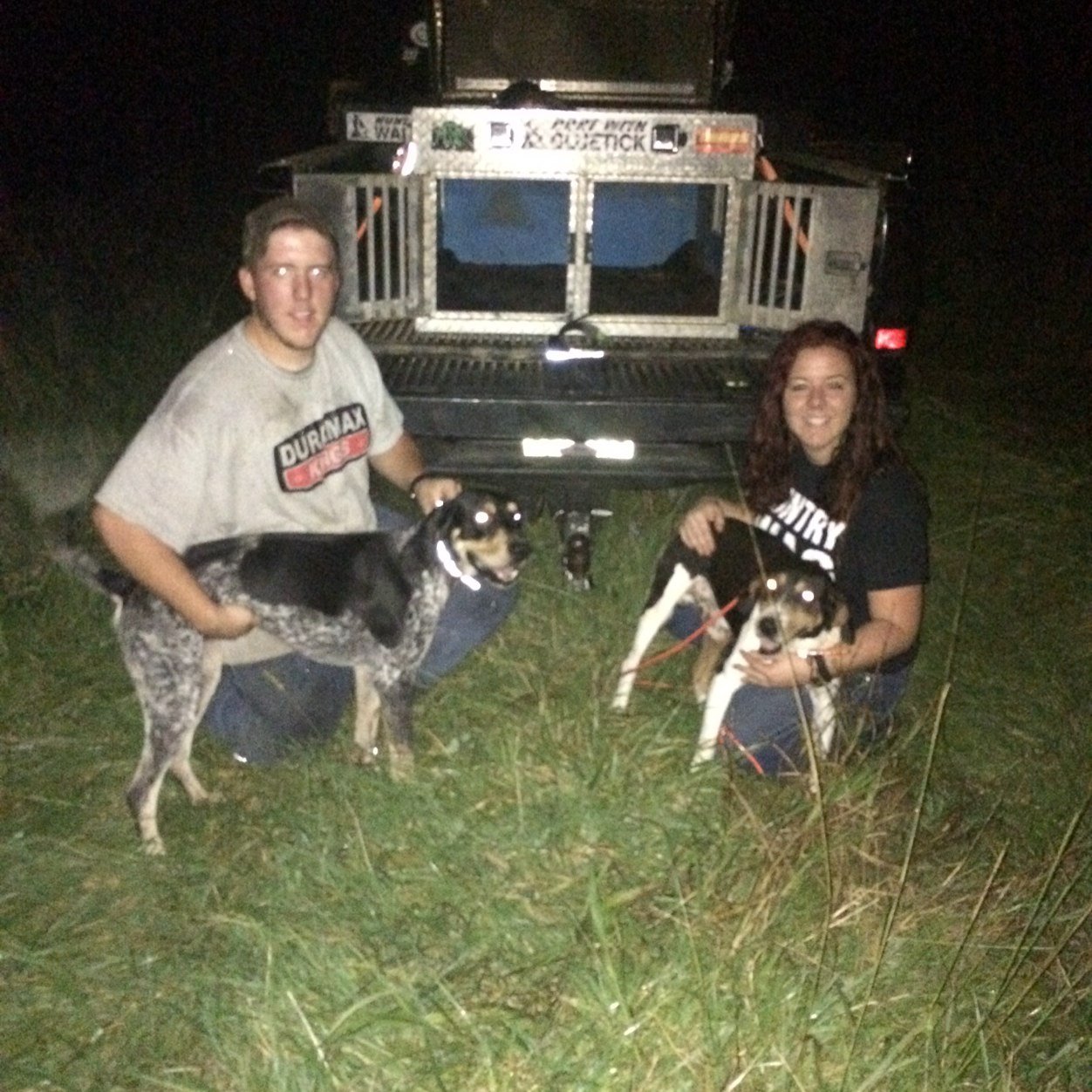 hell raisin beer drinkin  laid back country boy i love huntin fishin and 4wheelin and hollerin at the lady friends ;)