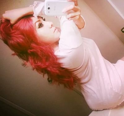 ima hustler love money ,  corridos banda and nortenas are my thing to dance  and im fucken proud to be Mexican❤❤ fallow meh on IG  LAPLE