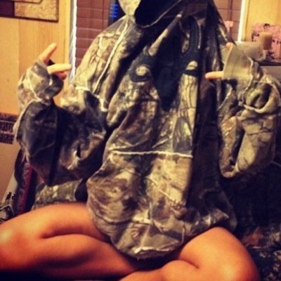 I eat Oreos and drink sweet tea for a living ️http://t.co/jl0EXlu7fH