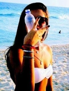 Sou fã das voltas que o mundo dar. Mente fria ※ Coração blindado. Não tenho medo do perigo eu sou o perigo ..