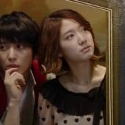 なお Lavcnblue Twitter