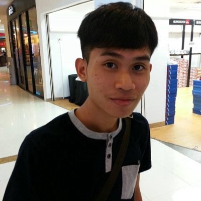 danukomboss5's profile picture. 