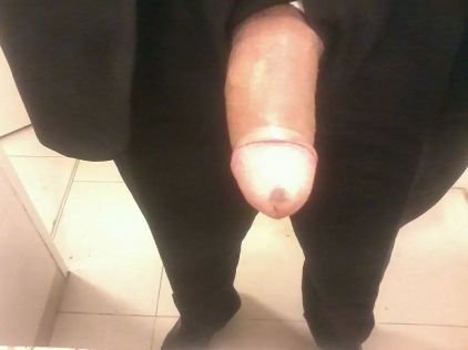 Charly18x4's profile picture. 