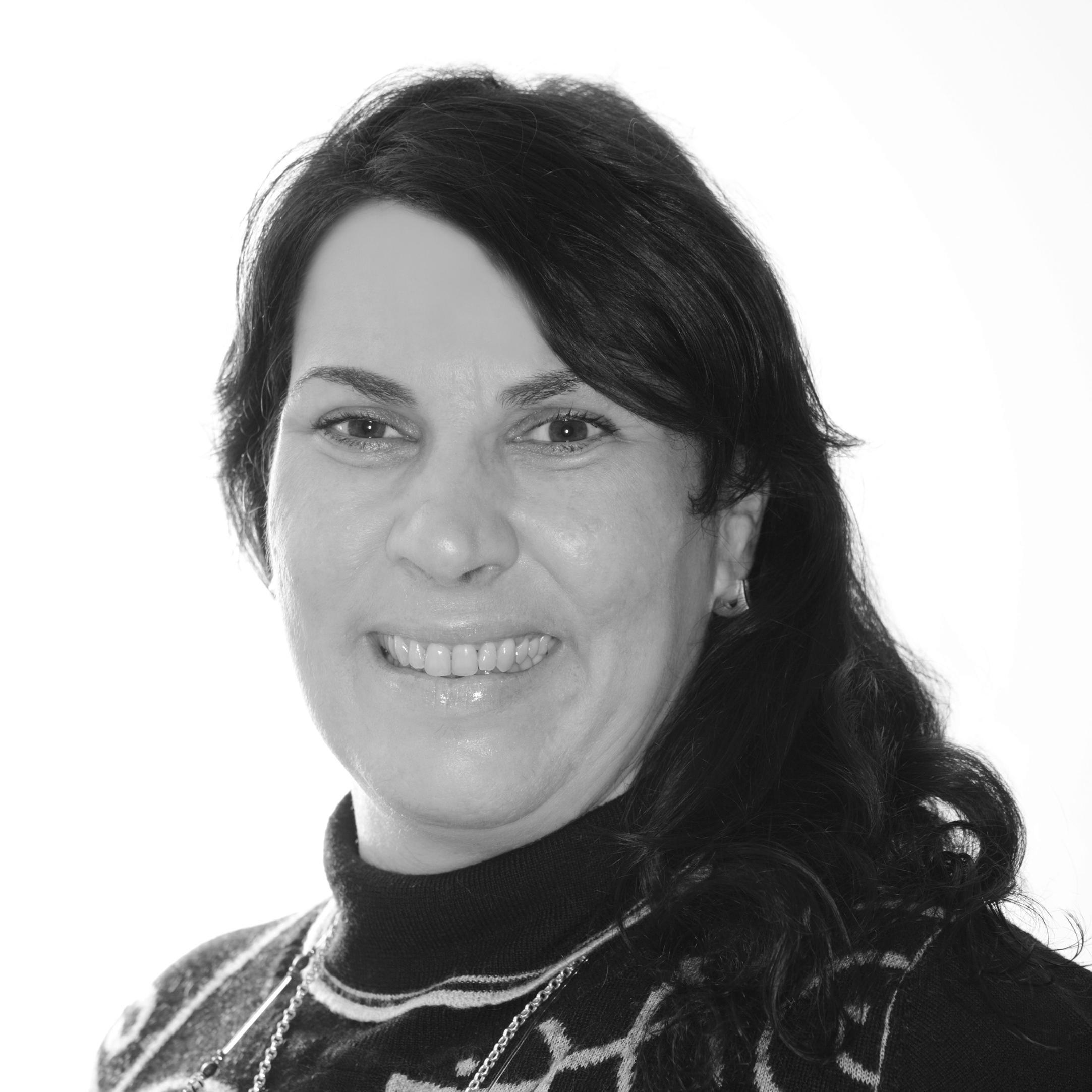 YoliRealHomes's profile picture. Gerente @realhomespain info@realhomespain.com Tel: 966 18 13 19 Horario / Schedule: 9:30 - 18:00 / 9:30 am - 6:00 pm