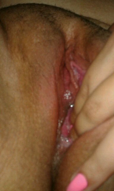 Just looking to have some fun #ILovePussy #TeamLesbian #Bi_girl #ILoveBBC #FuckMeHardBaby