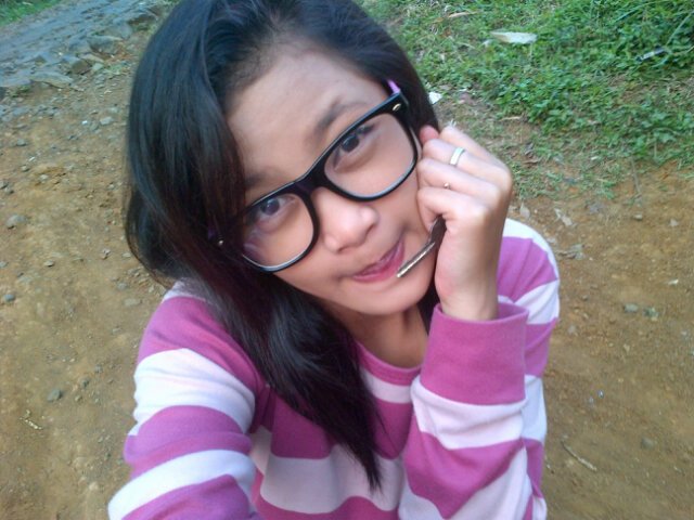 UsyRusmiati's profile picture. BiLa Kamu Ingin ϑĩ hargai oLeh orang Lain, cobaLah kamU Untuk bisa  Menghargai orang Lain  ♥