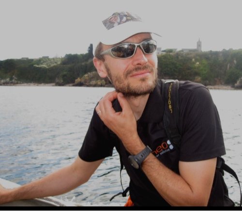 Passionné de montagne, photographie, high-tech, ultra trail et nutrition (LCHF Low Carb High Fat, cétogène, cyclage des glucides)