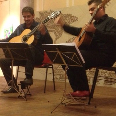 We explore the cultural and musical relationship between Wales and Argentina through music. Album-VOYAGE TO PATAGONIA on iTunes etc #welshargentineguitarduo