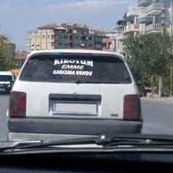 Arkadan taksiyle takip edilen araç.