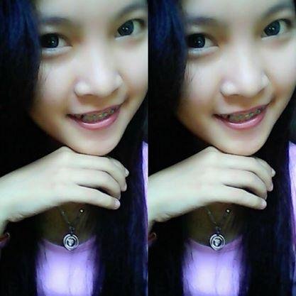 My name lestari fanny | I'am christy idol @Me christy I was born 06~08~1998 :*