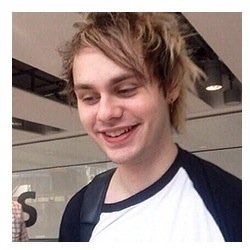 can you please follow @90sgreenday because she just gave you a free follow !! thanks !!
