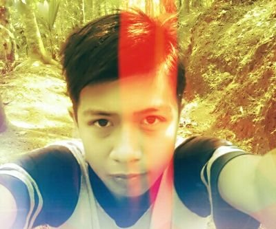 VarizG's profile picture. Bismillah,,
always act and pray. 
someting a difficult is not can.