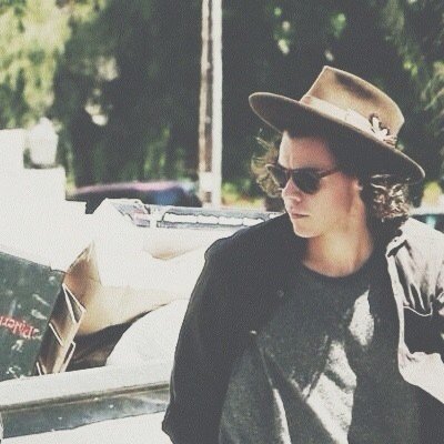 follow @mybrallonheart or i unfollow